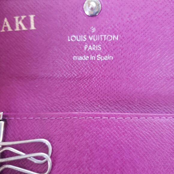 Authentic Louis Vuitton Epi Multicles 4 Key Hooks Case Solid Purple Small 2009 - Picture 4 of 12